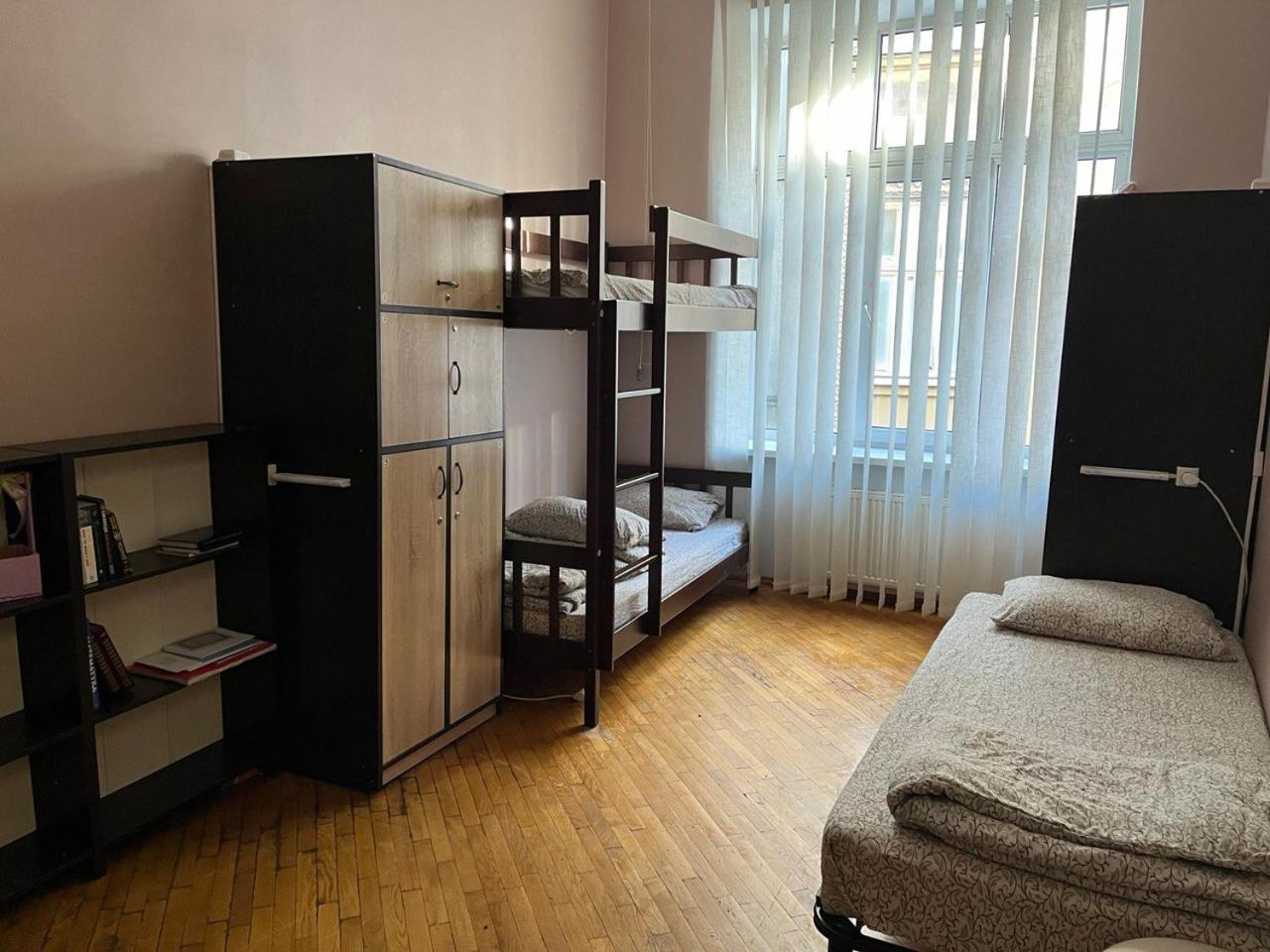 Centrum Hostel إلفيف المظهر الخارجي الصورة