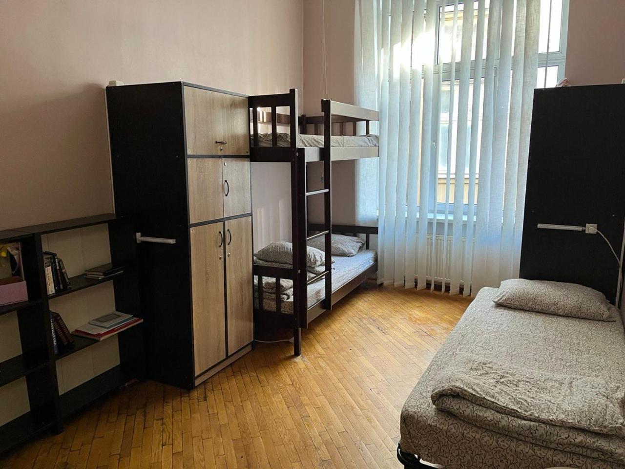 Centrum Hostel إلفيف المظهر الخارجي الصورة
