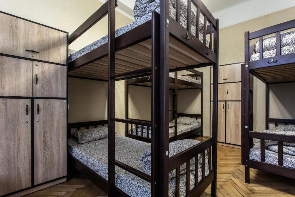 Centrum Hostel إلفيف المظهر الخارجي الصورة