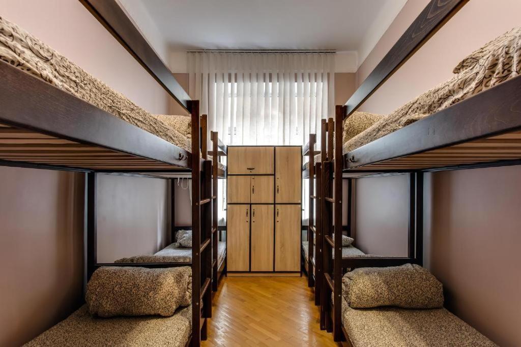 Centrum Hostel إلفيف المظهر الخارجي الصورة