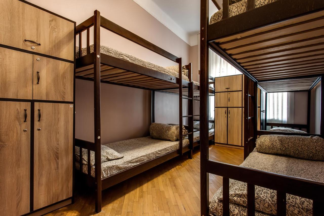 Centrum Hostel إلفيف المظهر الخارجي الصورة